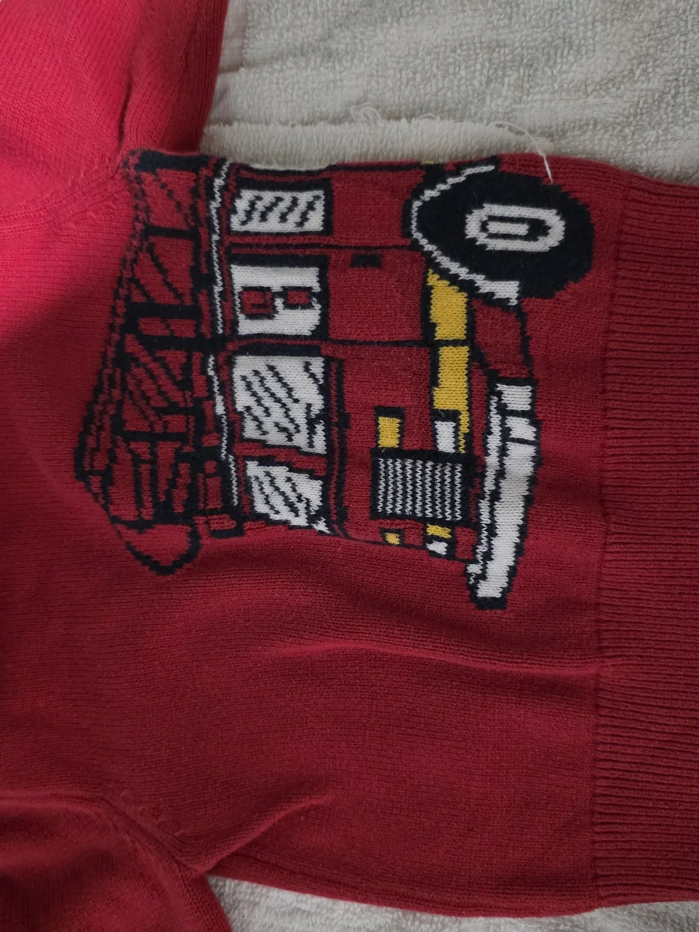 GAP Red & Olive Green Dinosaur Knit Sweater Bundlw